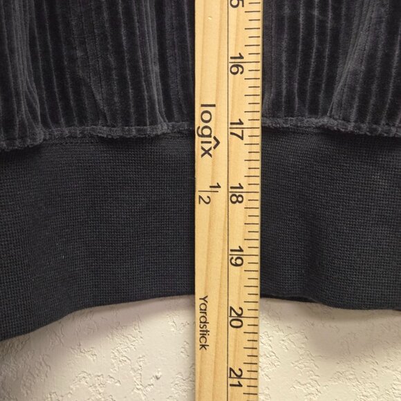 Nike Womens Black Ribbed Velour Cropped Pullover Quarter Zip Size M - Picture 9 of 9